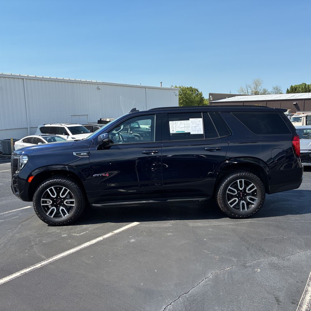 2024 GMC Yukon AT4