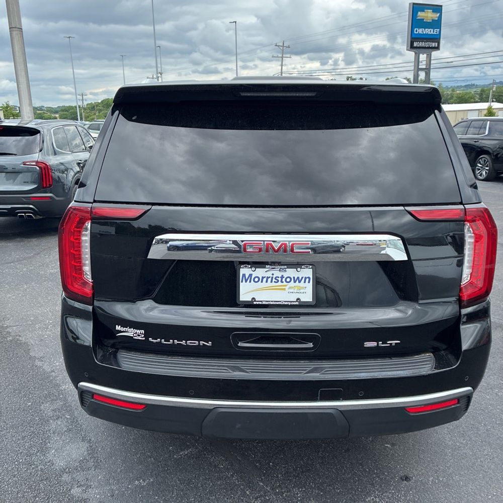 2023 GMC Yukon XL SLT