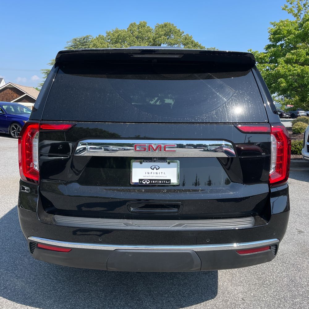 2024 GMC Yukon XL SLT