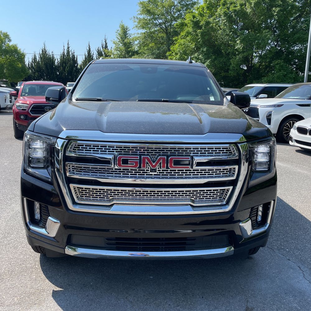 2024 GMC Yukon XL SLT