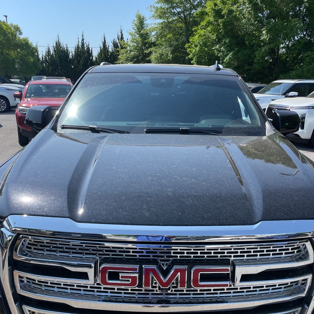 2024 GMC Yukon XL SLT