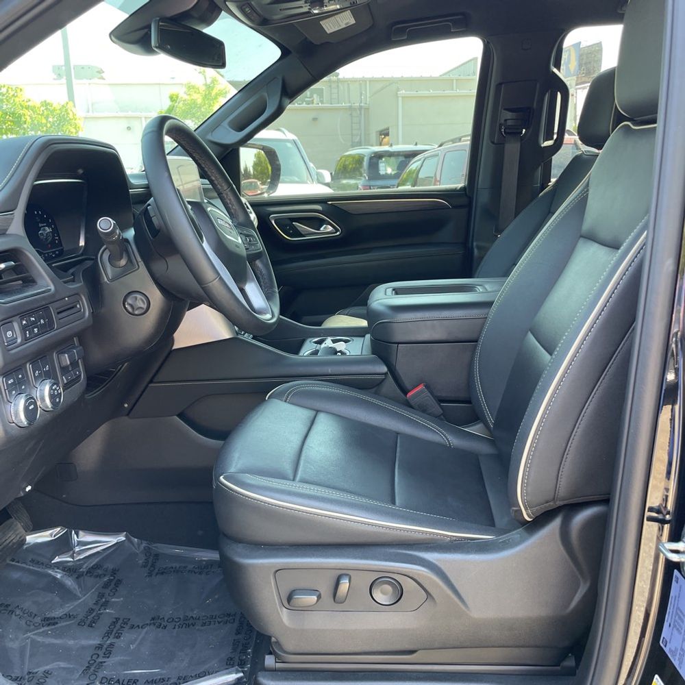 2024 GMC Yukon XL SLT