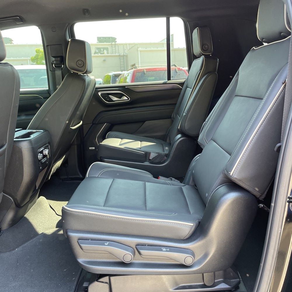 2024 GMC Yukon XL SLT