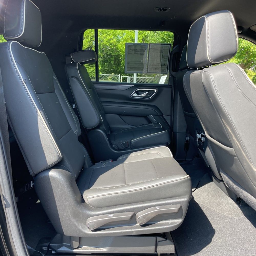 2024 GMC Yukon XL SLT