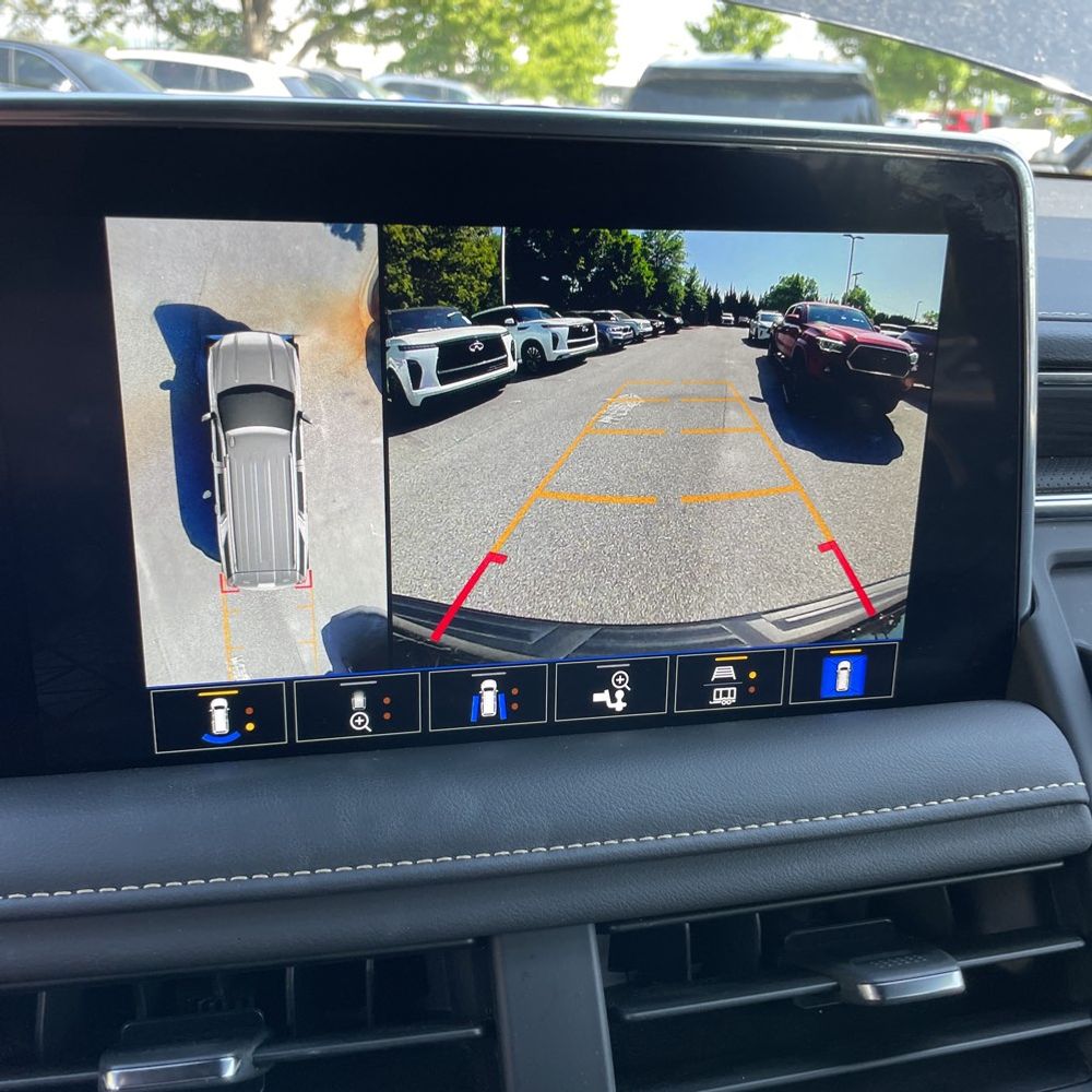 2024 GMC Yukon XL SLT