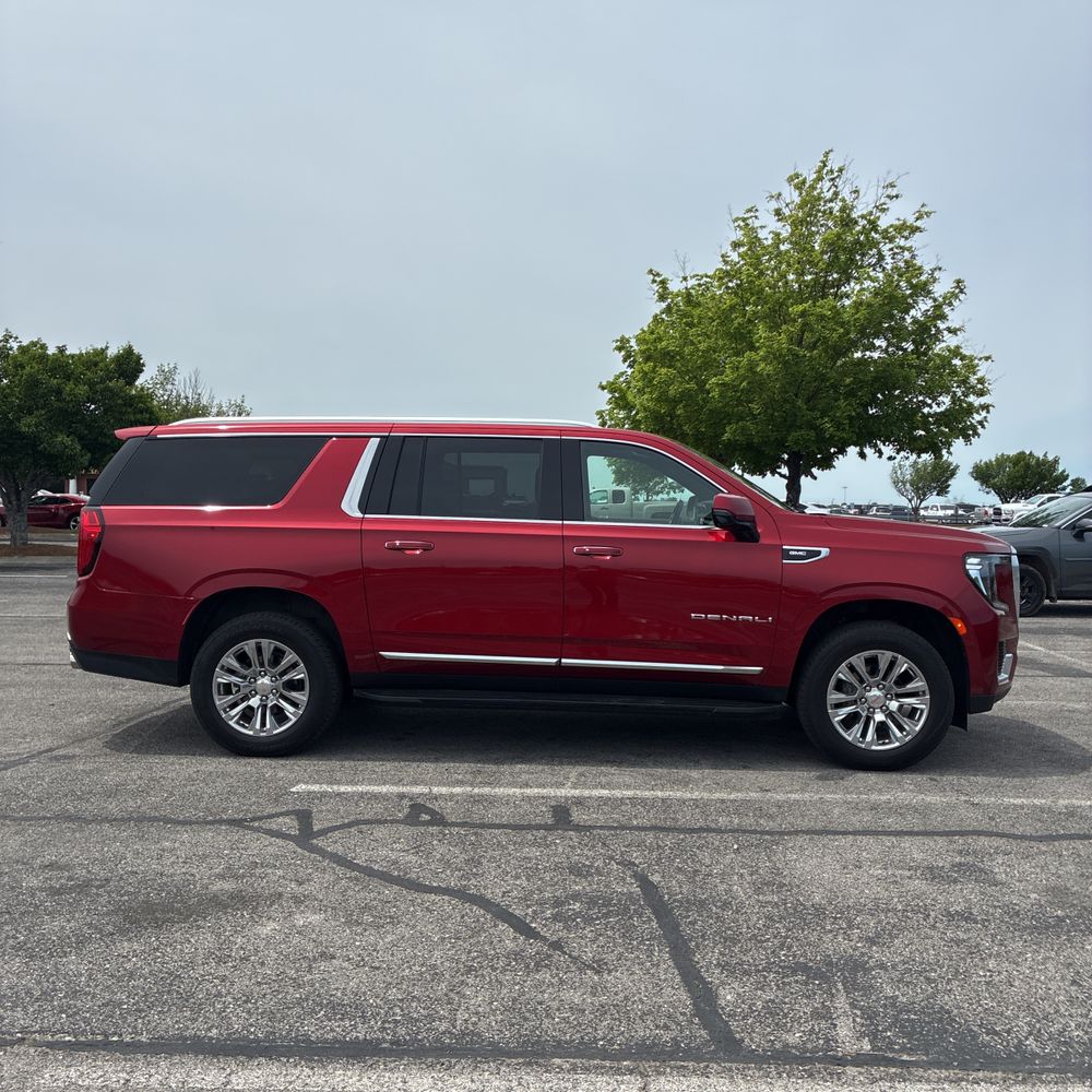 2024 GMC Yukon XL Denali