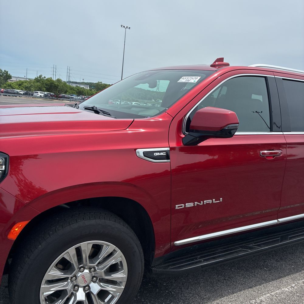 2024 GMC Yukon XL Denali