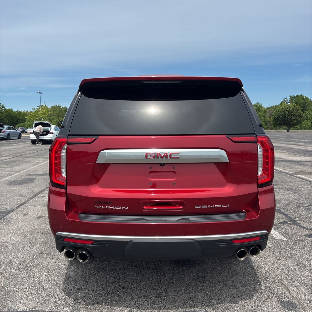 2024 GMC Yukon XL Denali