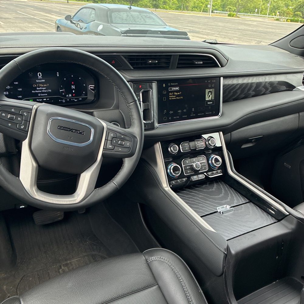 2024 GMC Yukon XL Denali