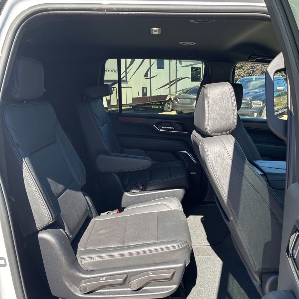 2025 GMC Yukon XL Denali