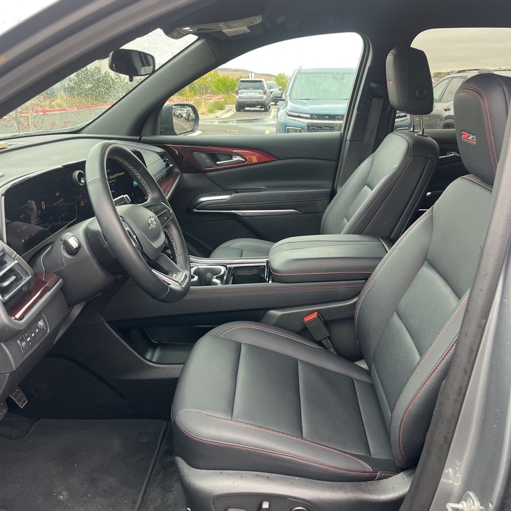 2025 Chevrolet Traverse Z71