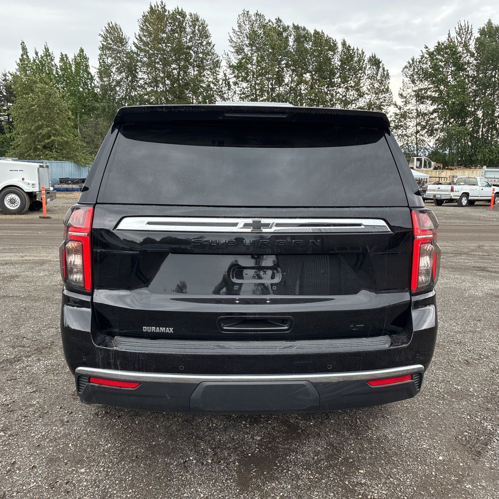 2024 Chevrolet Suburban 1500 LT