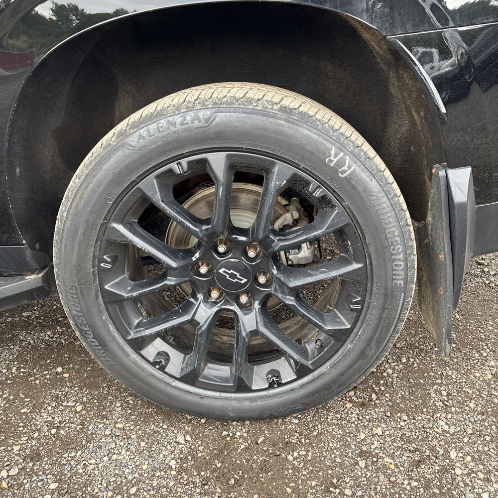 2024 Chevrolet Suburban 1500 LT