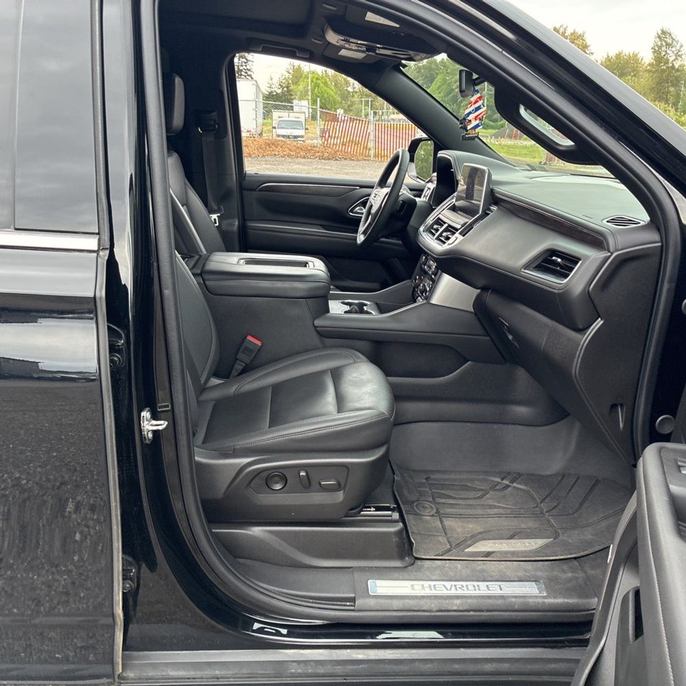 2024 Chevrolet Suburban 1500 LT