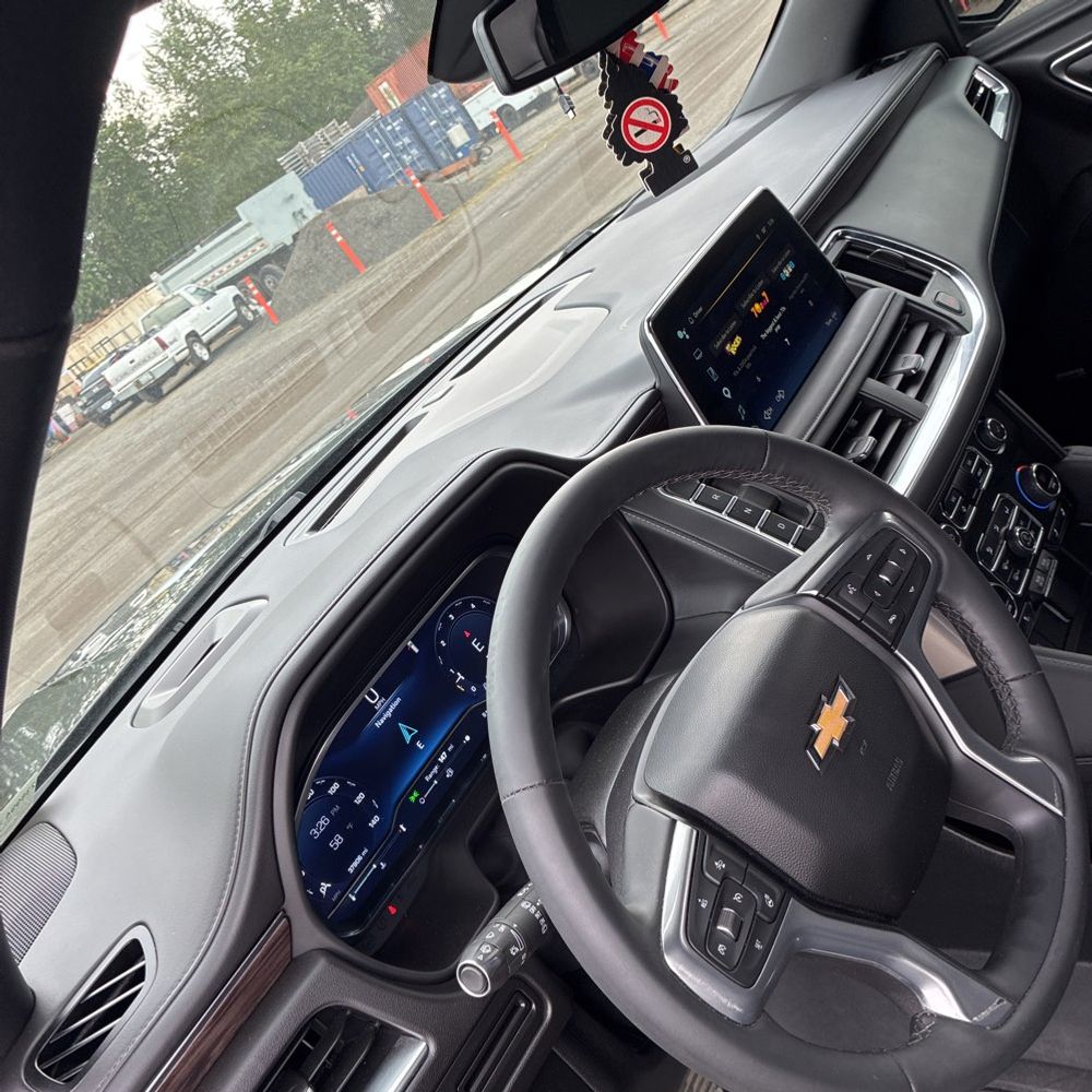 2024 Chevrolet Suburban 1500 LT