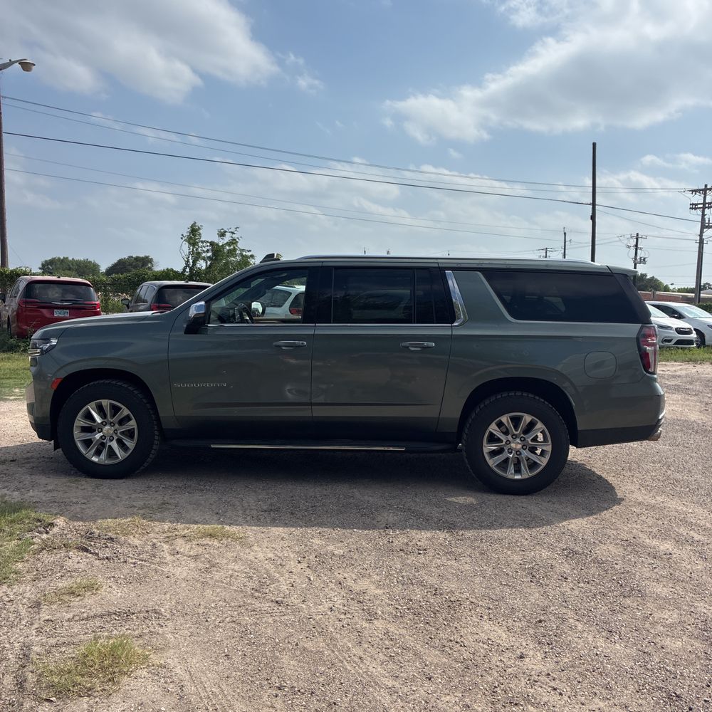 2024 Chevrolet Suburban Premier