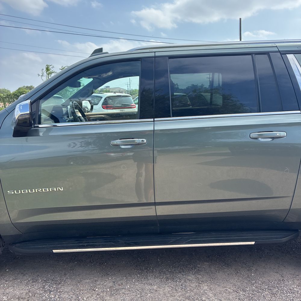 2024 Chevrolet Suburban Premier