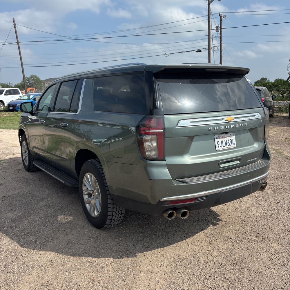 2024 Chevrolet Suburban Premier