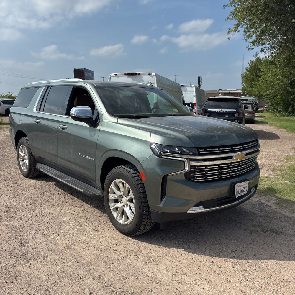 2024 Chevrolet Suburban Premier