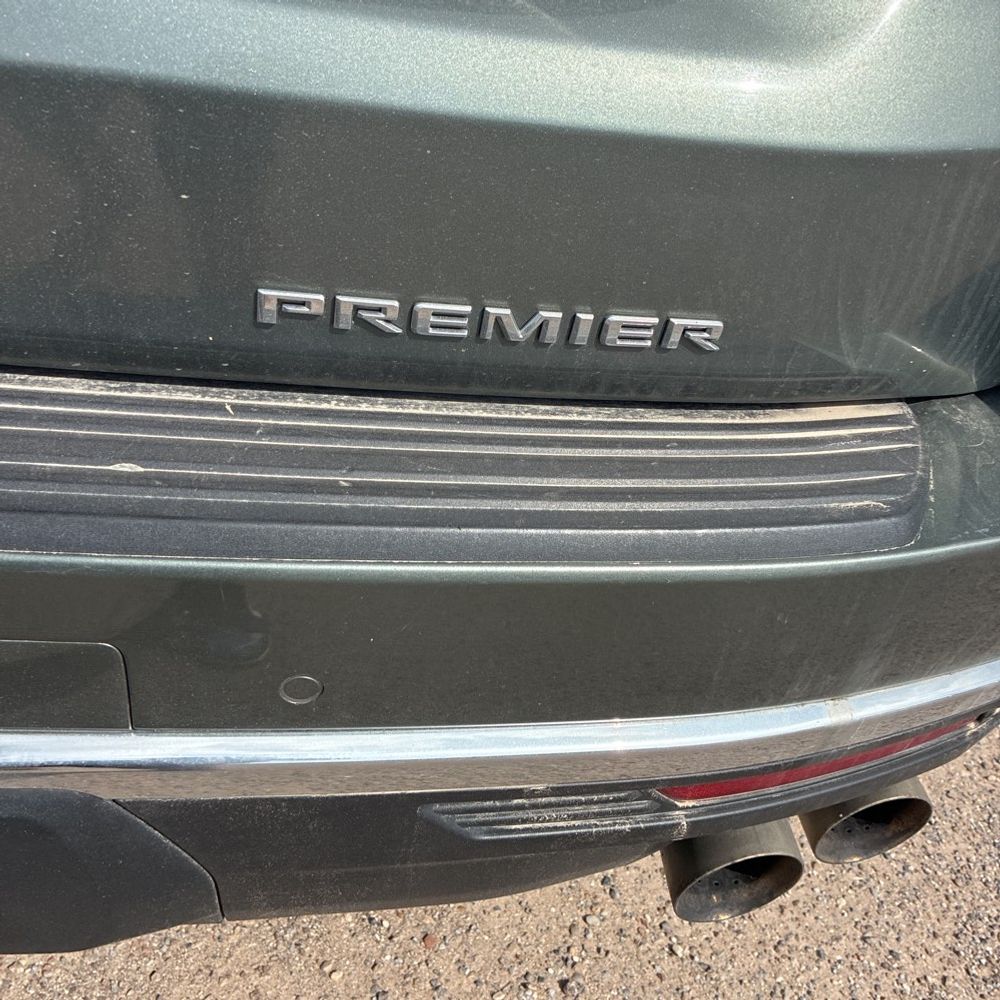 2024 Chevrolet Suburban Premier