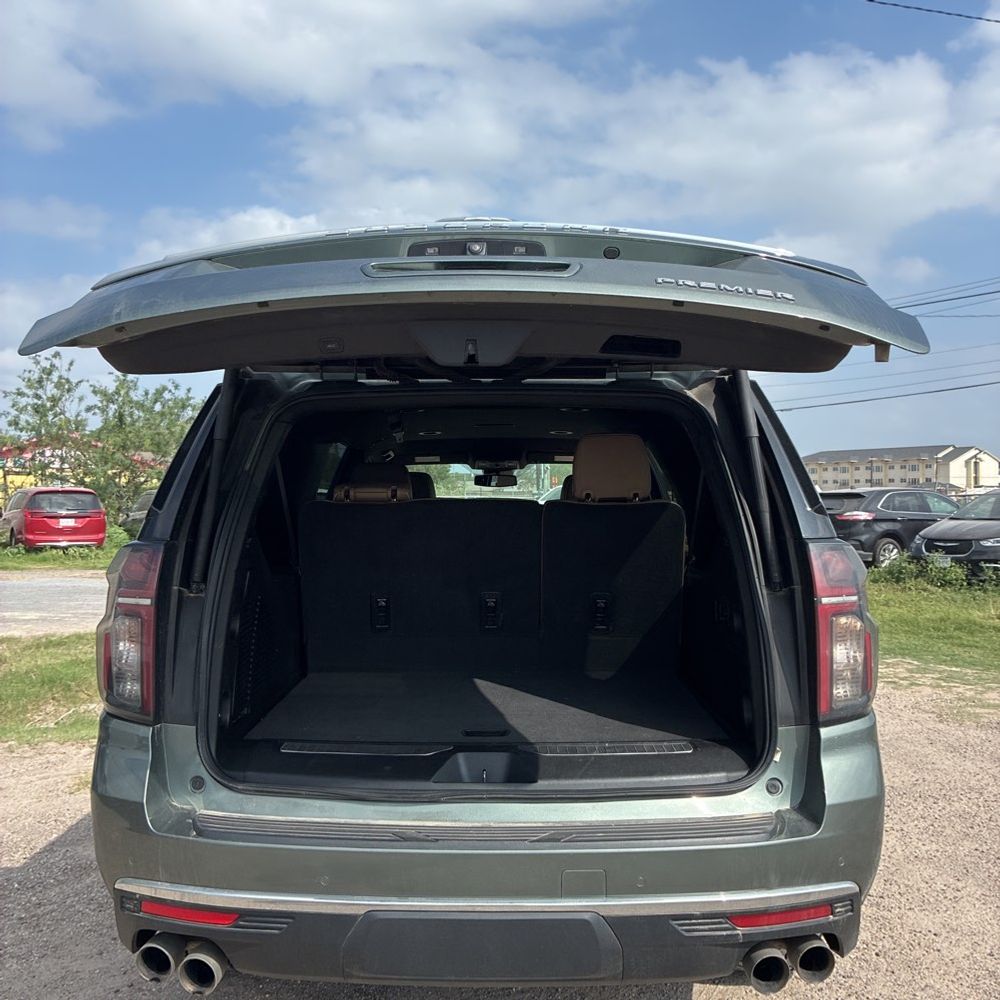 2024 Chevrolet Suburban Premier