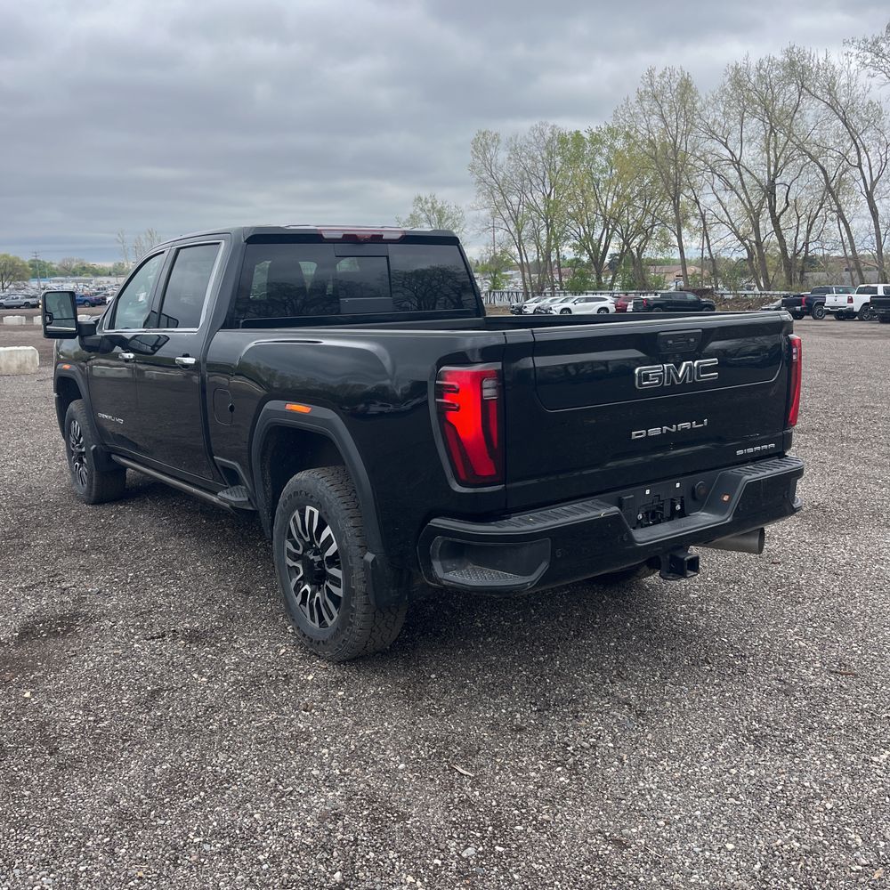 2025 GMC Sierra 2500 Denali Ultimate