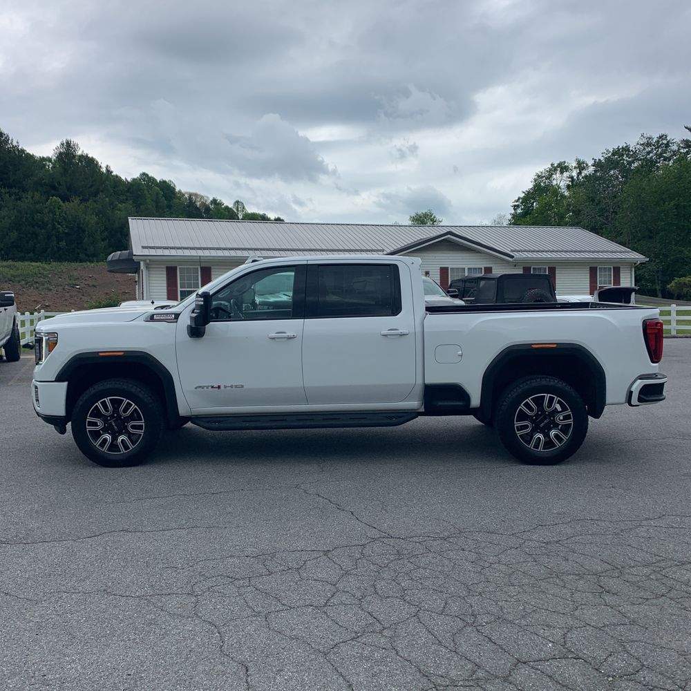 2022 GMC Sierra 2500HD AT4