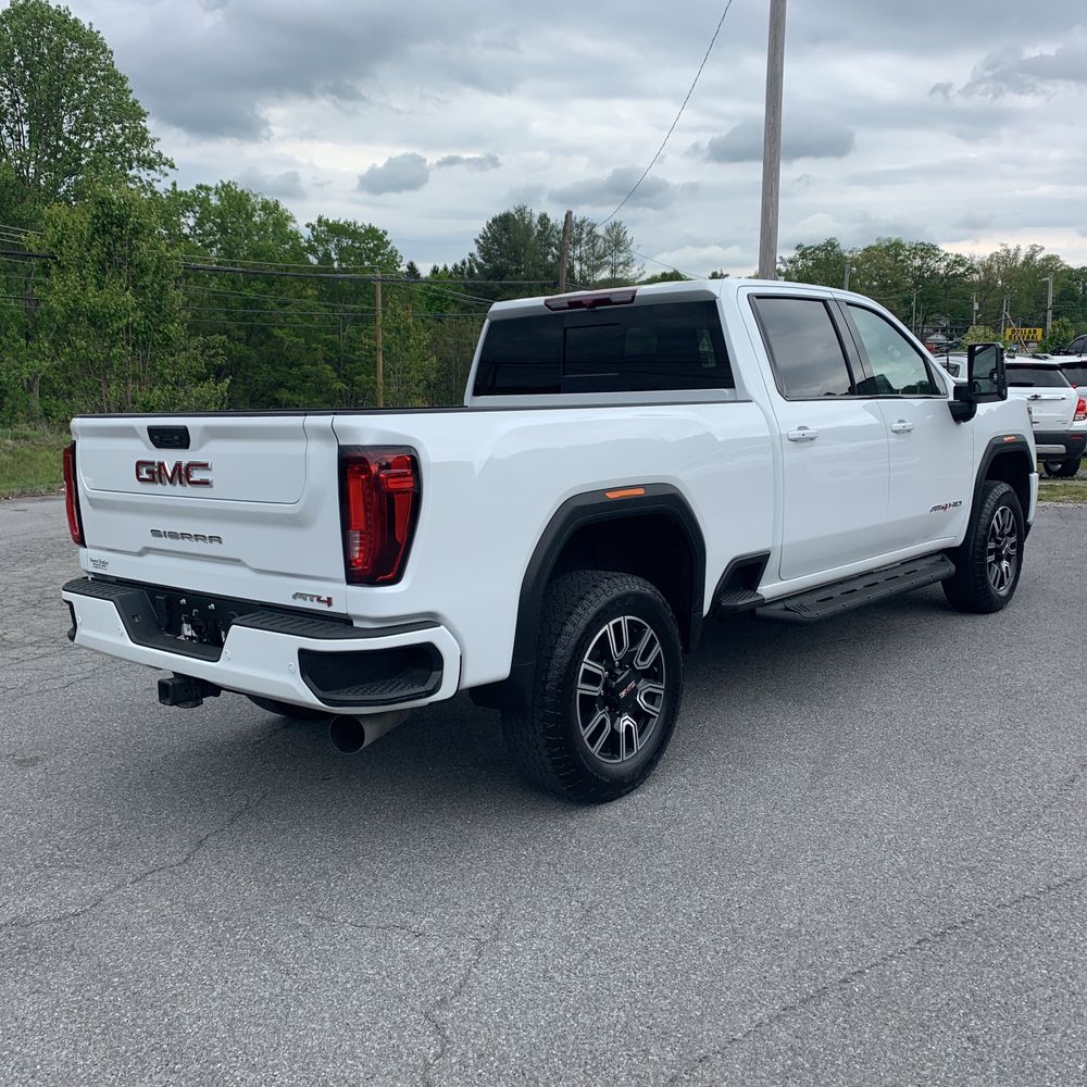 2022 GMC Sierra 2500HD AT4