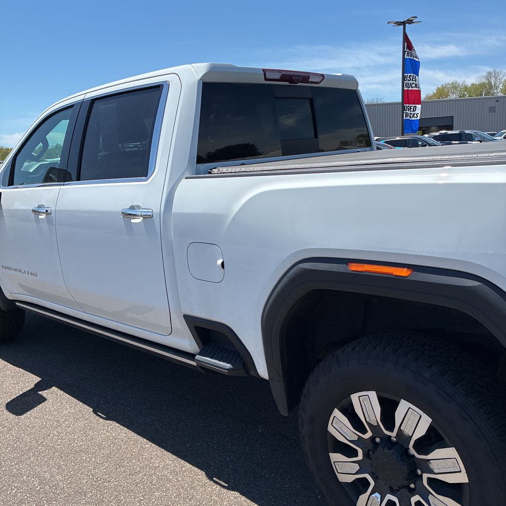 2024 GMC Sierra 2500HD Denali Ultimate