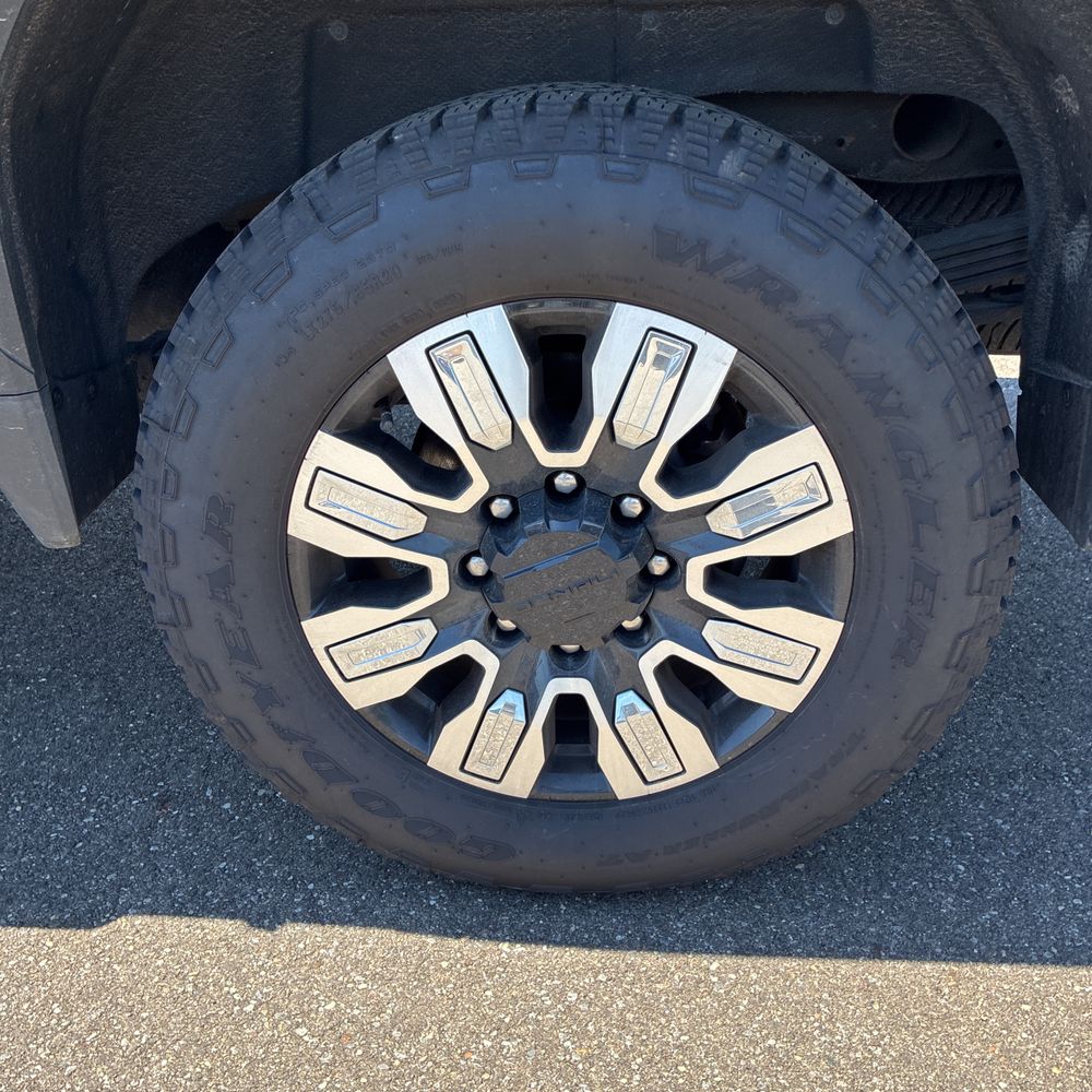 2024 GMC Sierra 2500HD Denali Ultimate