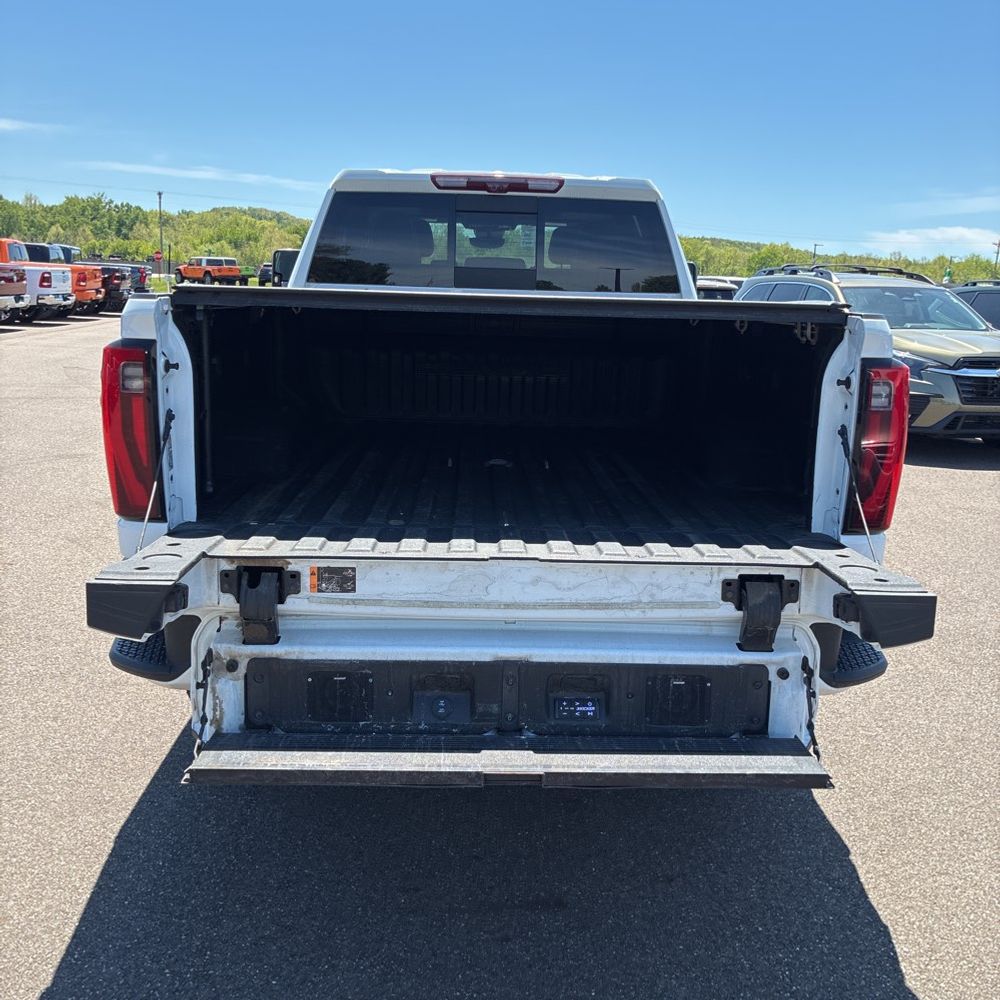 2024 GMC Sierra 2500HD Denali Ultimate