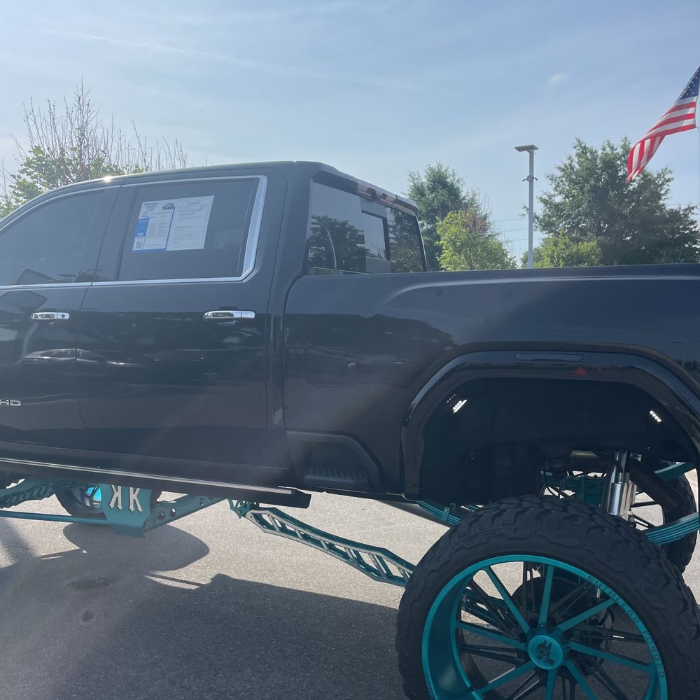 2024 GMC Sierra 2500HD Denali Ultimate