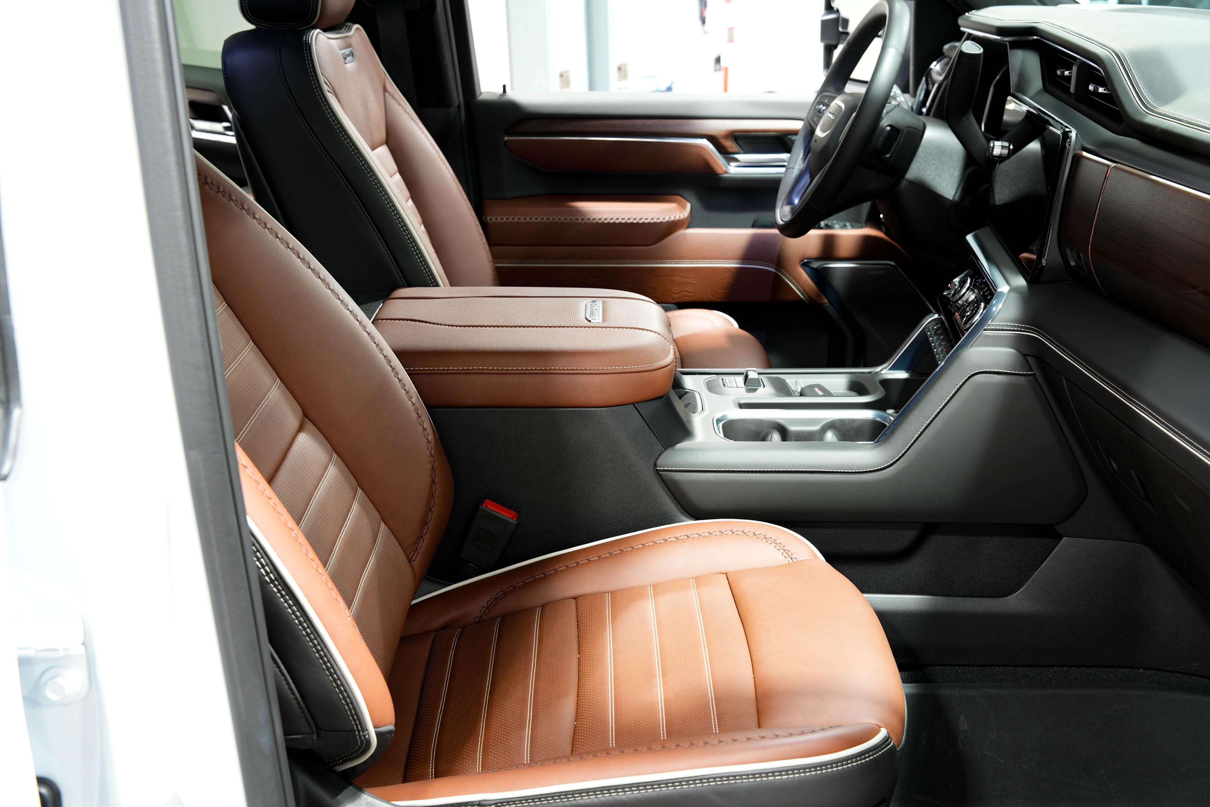 2024 GMC Sierra 3500HD Denali Ultimate Crew Cab