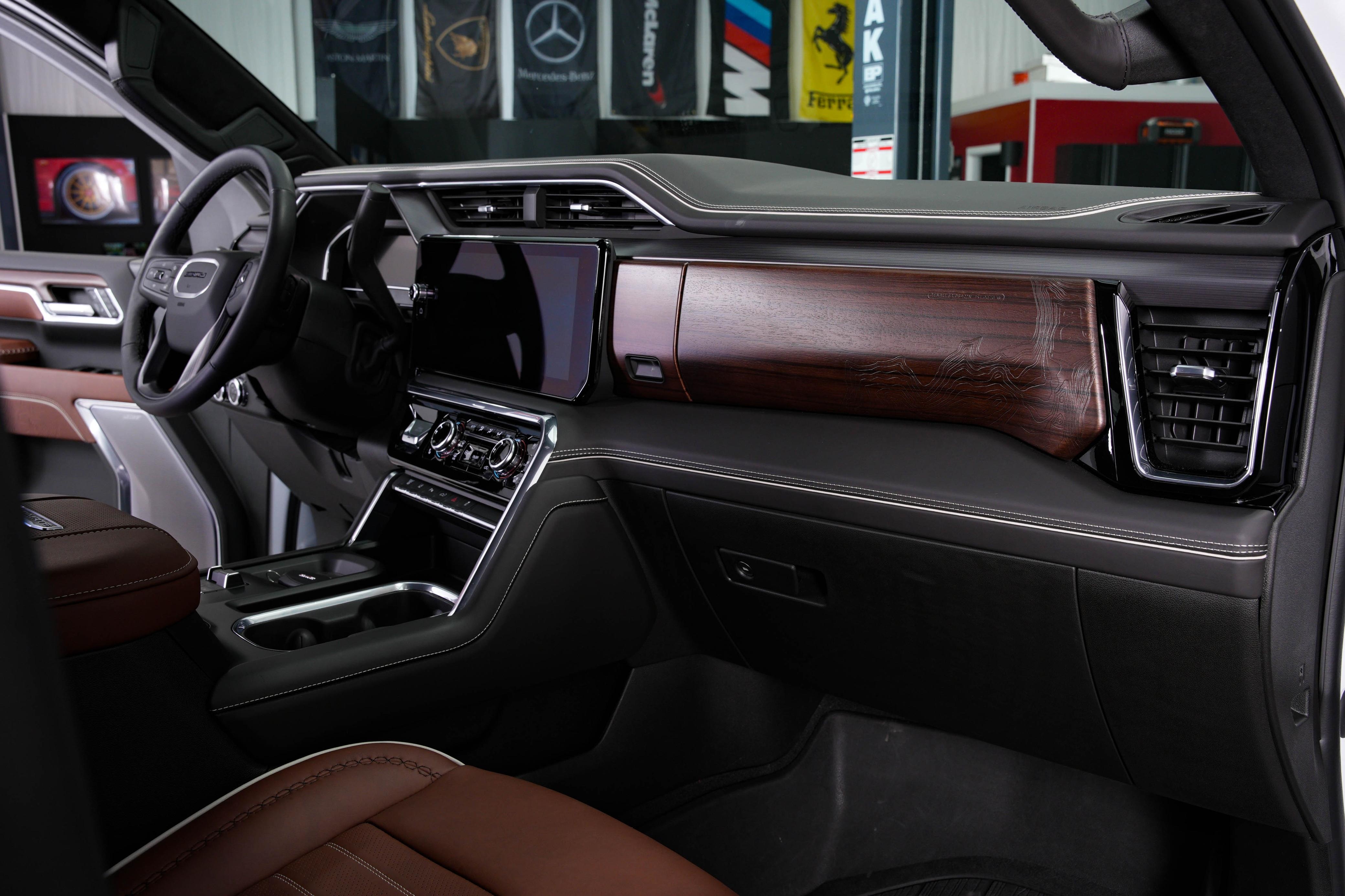 2024 GMC Sierra 3500HD Denali Ultimate Crew Cab