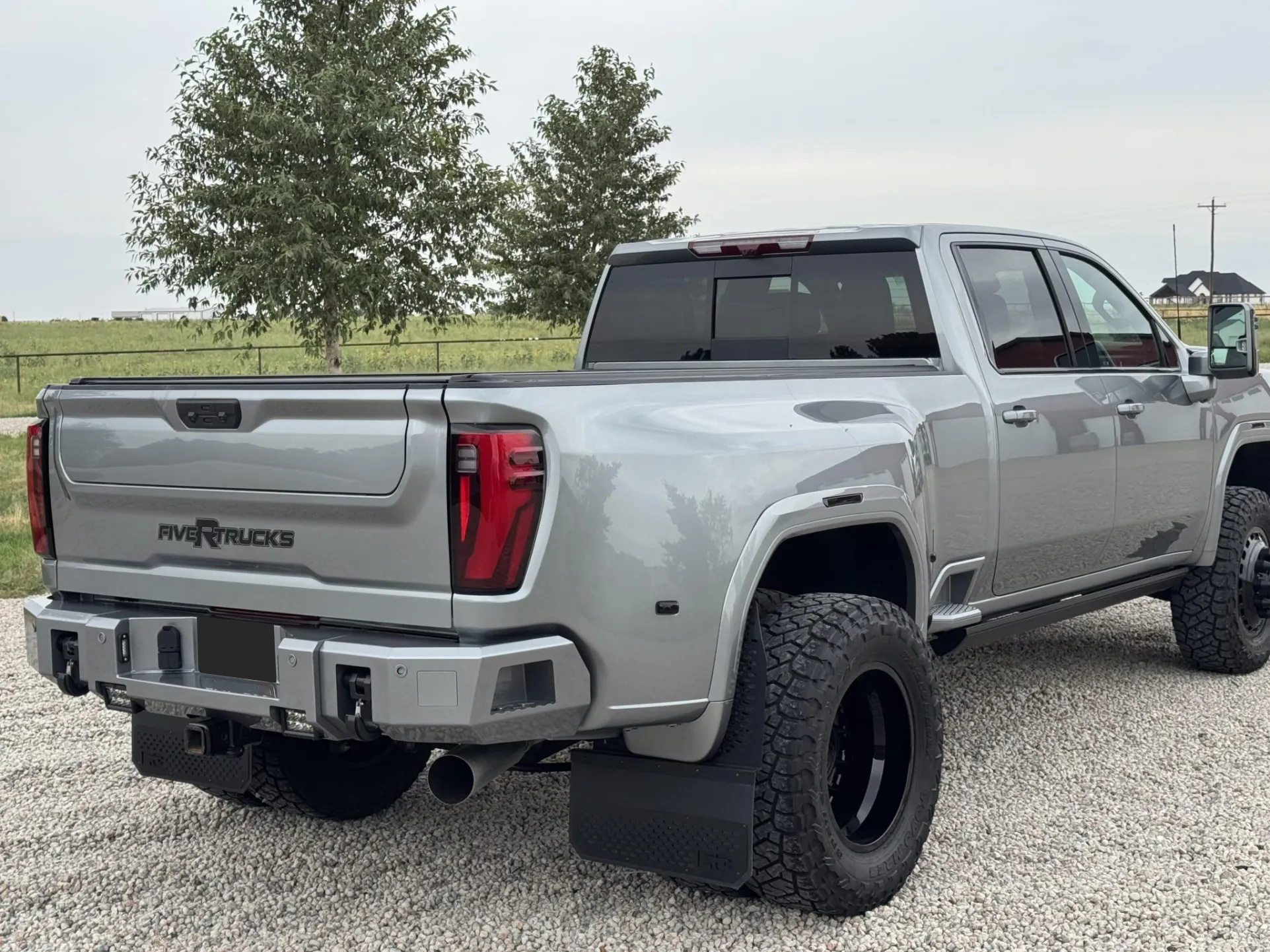 2024 GMC Sierra 3500HD Denali Ultimate Crew Cab Duallн
