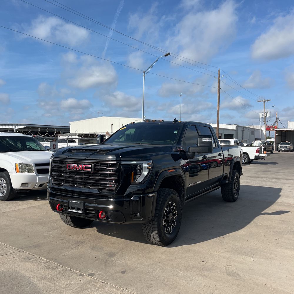 2025 GMC Sierra 2500HD AT4X