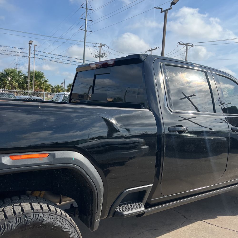 2025 GMC Sierra 2500HD AT4X