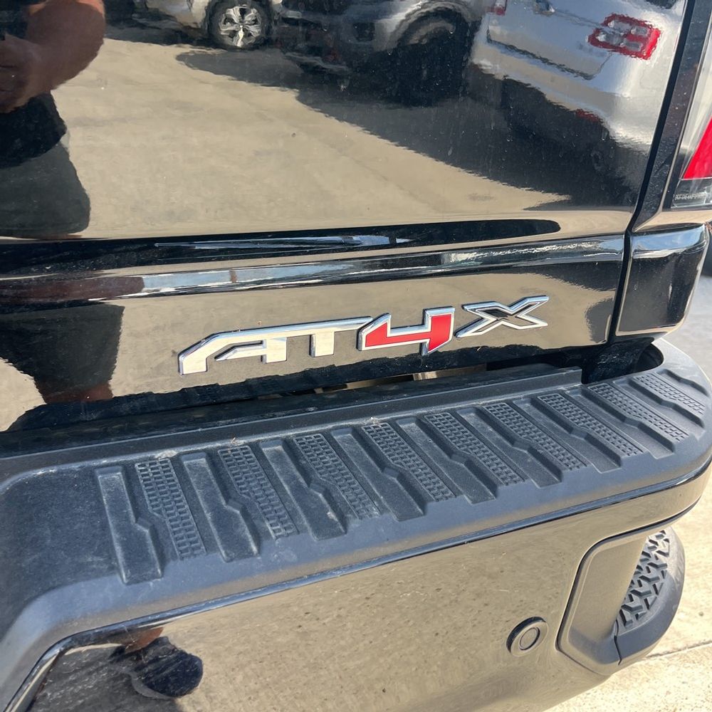 2025 GMC Sierra 2500HD AT4X