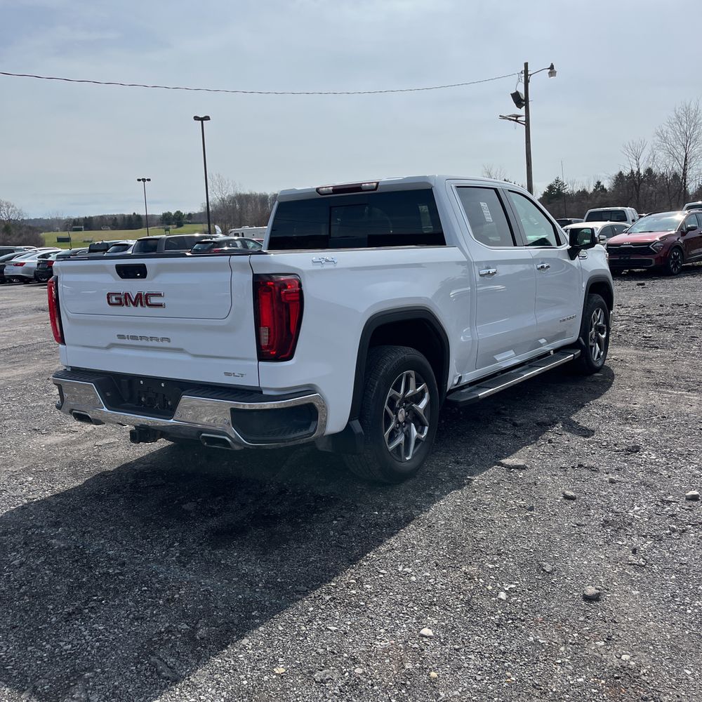 2023 GMC Sierra 1500 SLT