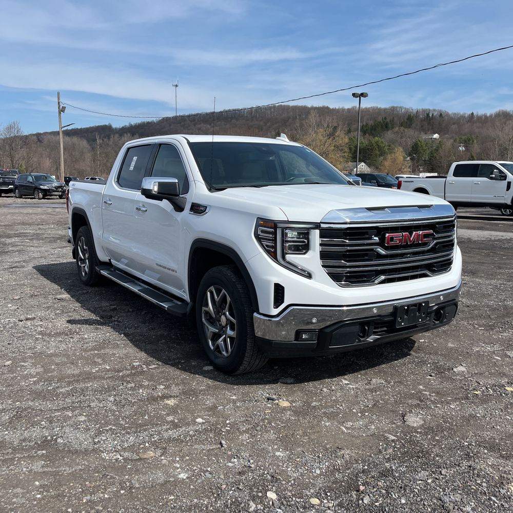2023 GMC Sierra 1500 SLT