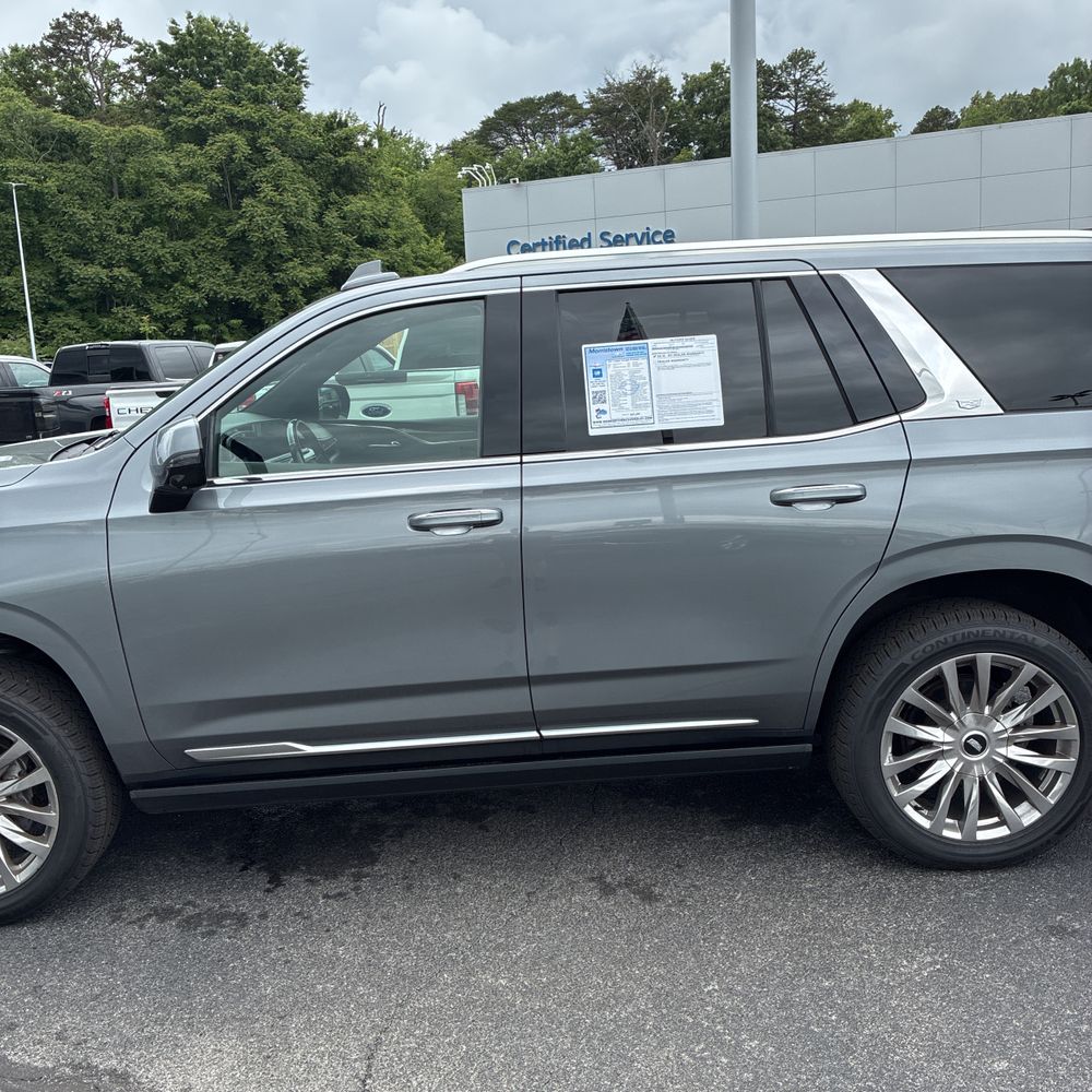 2021 Cadillac Escalade Premium Luxury