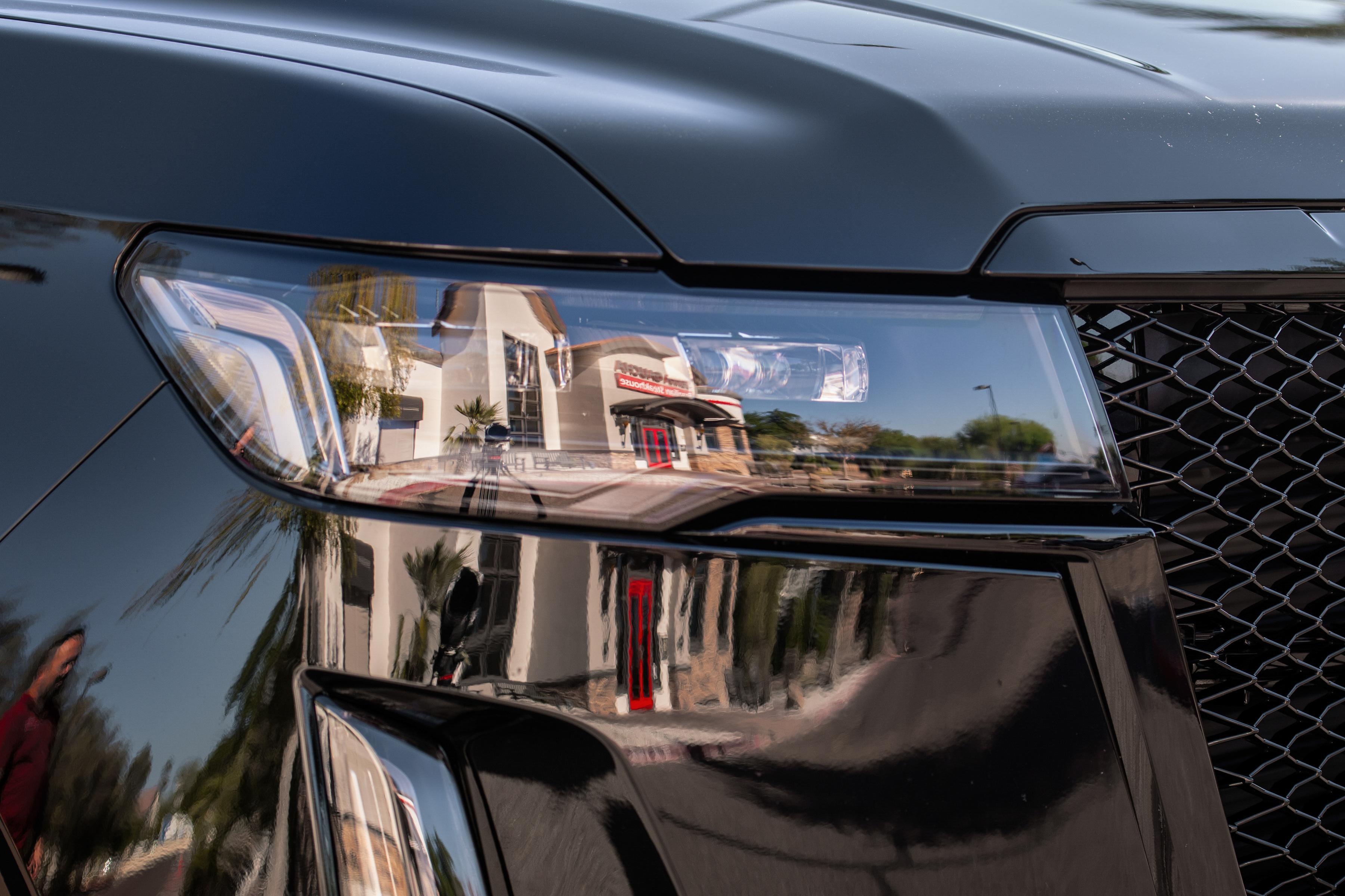 2022023 Cadillac Escalade Sport