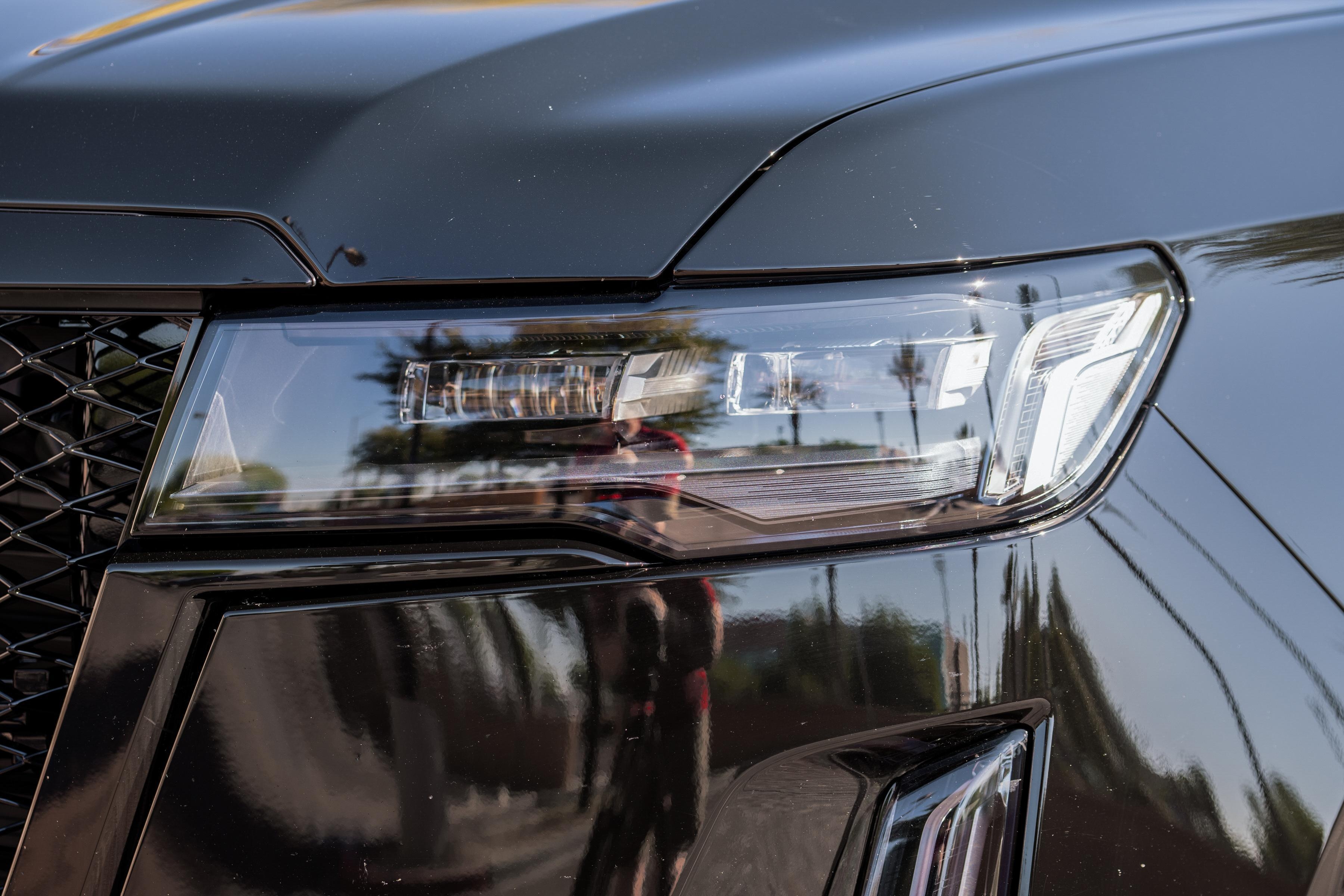 2022023 Cadillac Escalade Sport