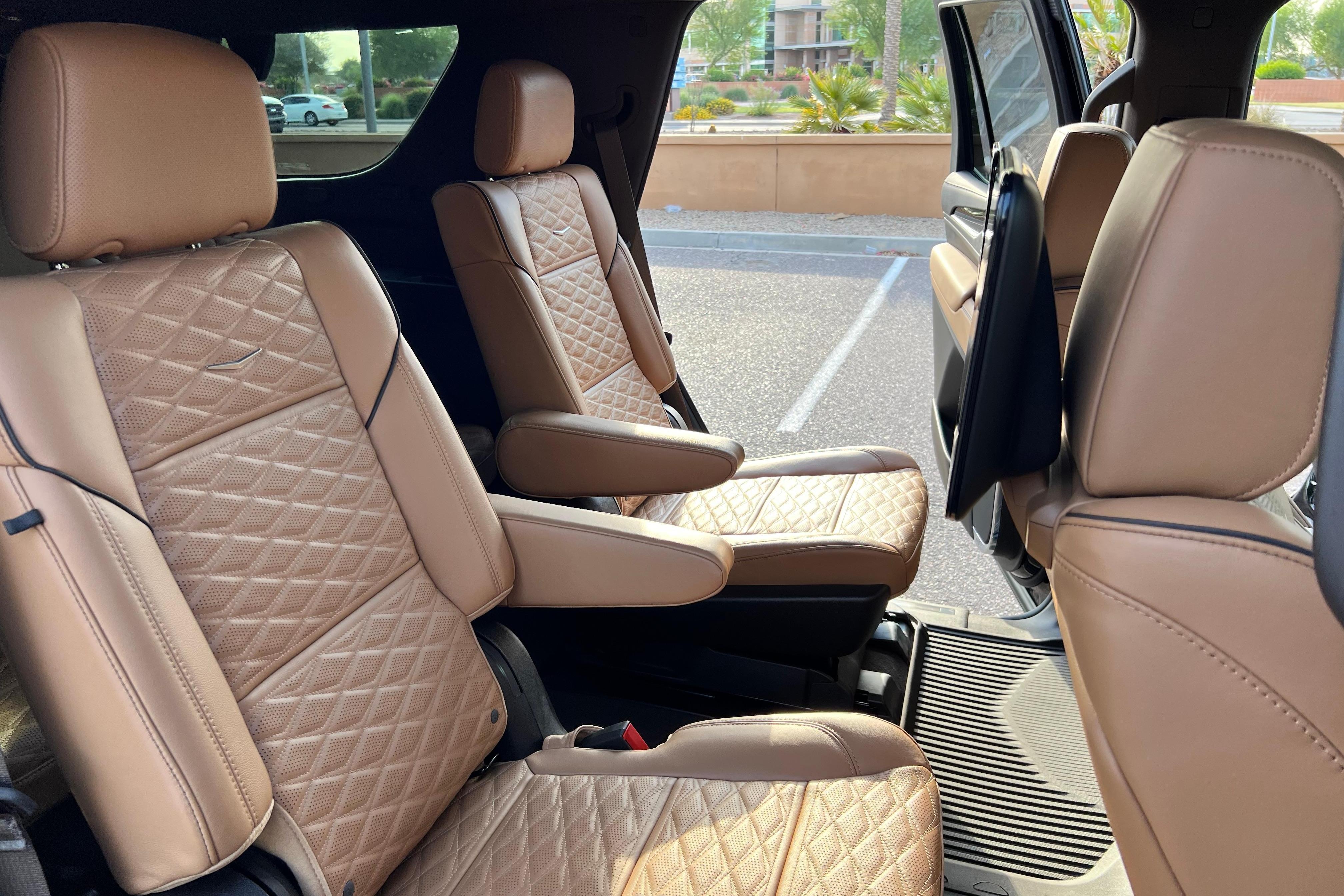 2022023 Cadillac Escalade Sport