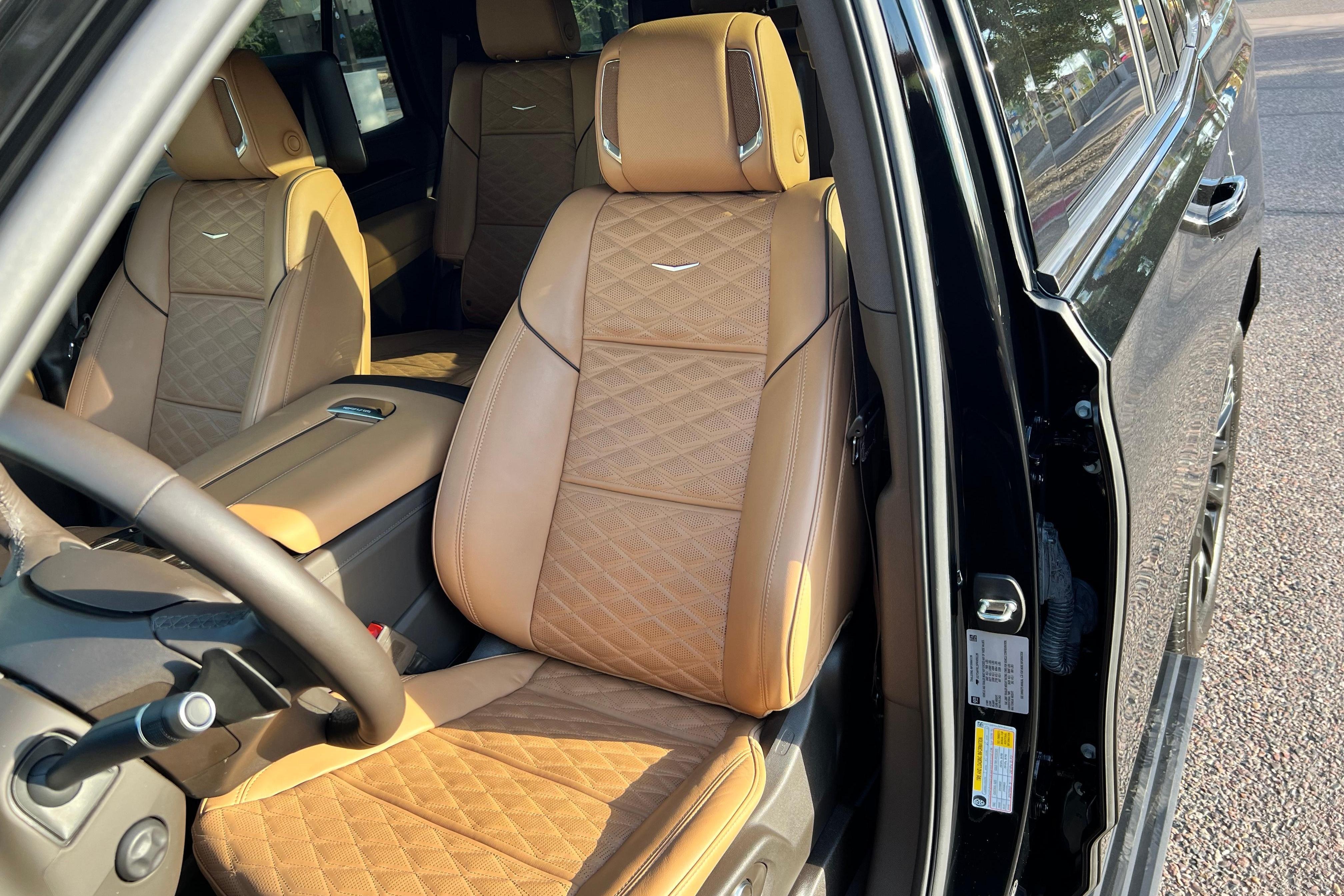 2022023 Cadillac Escalade Sport