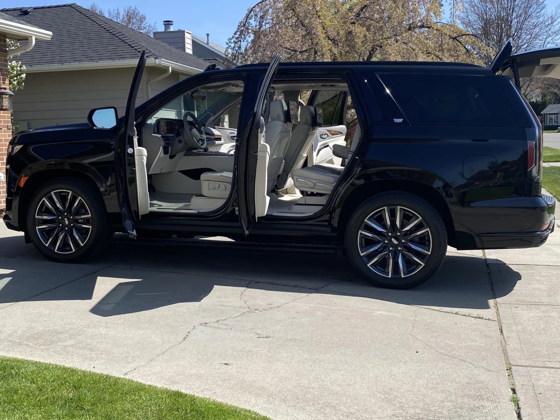 2024 Cadillac Escalade Sport Platinum