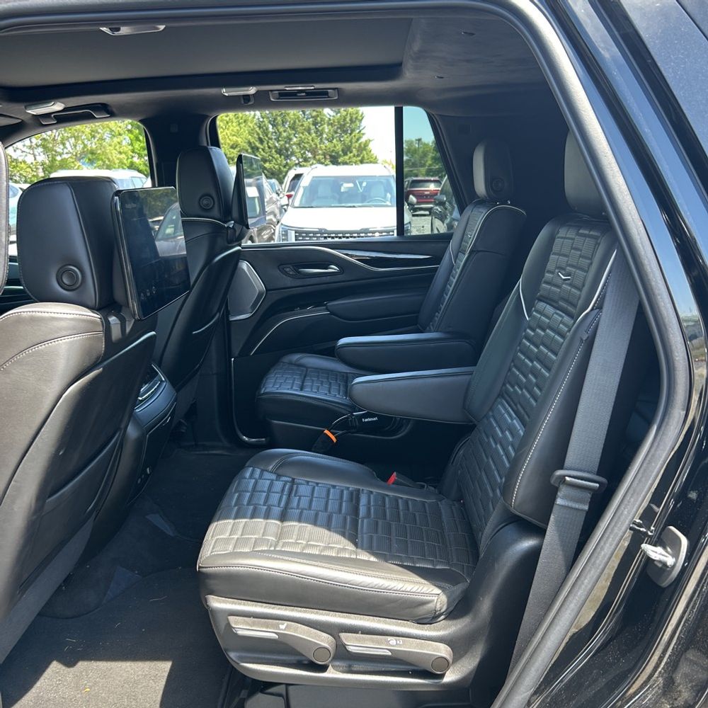 2023 Cadillac Escalade-V