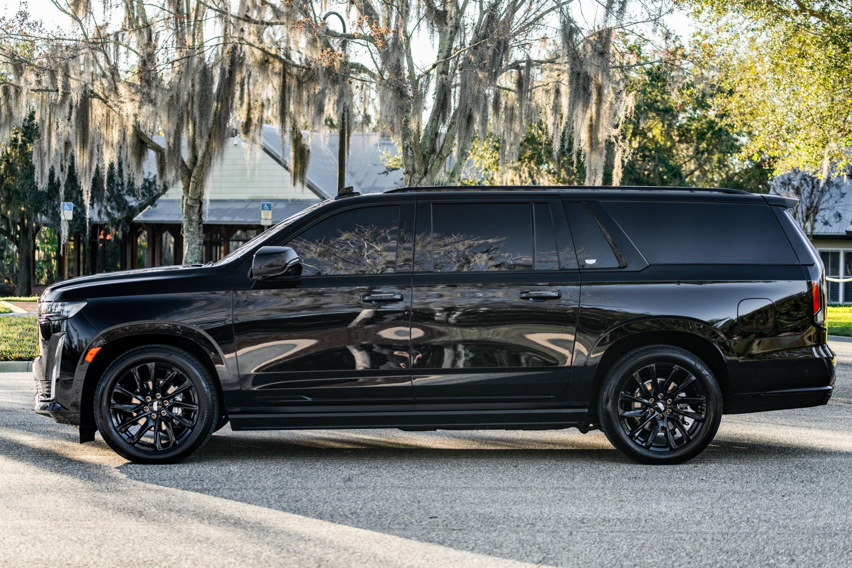 2023 Cadillac Escalade ESV Sport