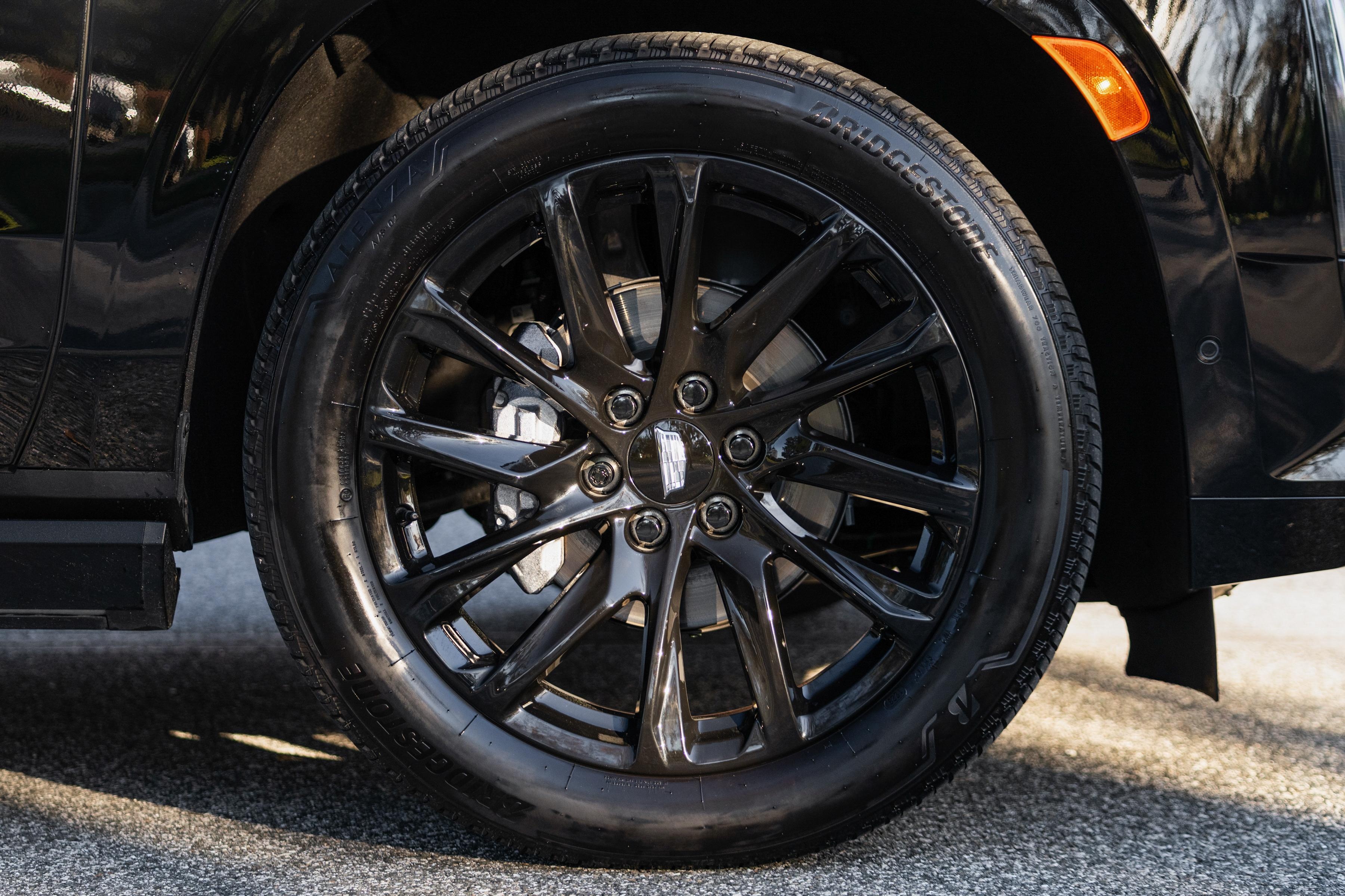 2023 Cadillac Escalade ESV Sport