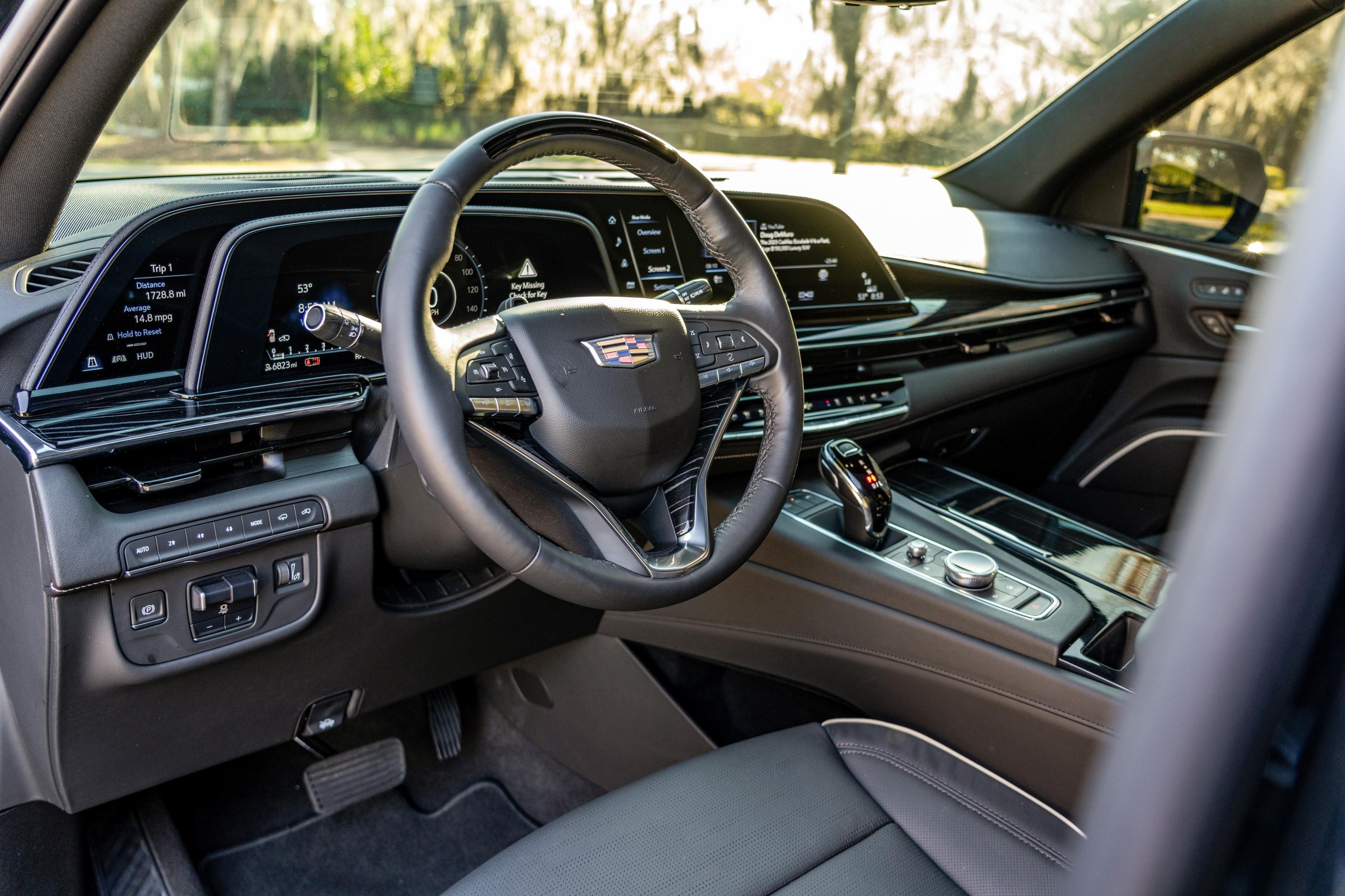 2023 Cadillac Escalade ESV Sport